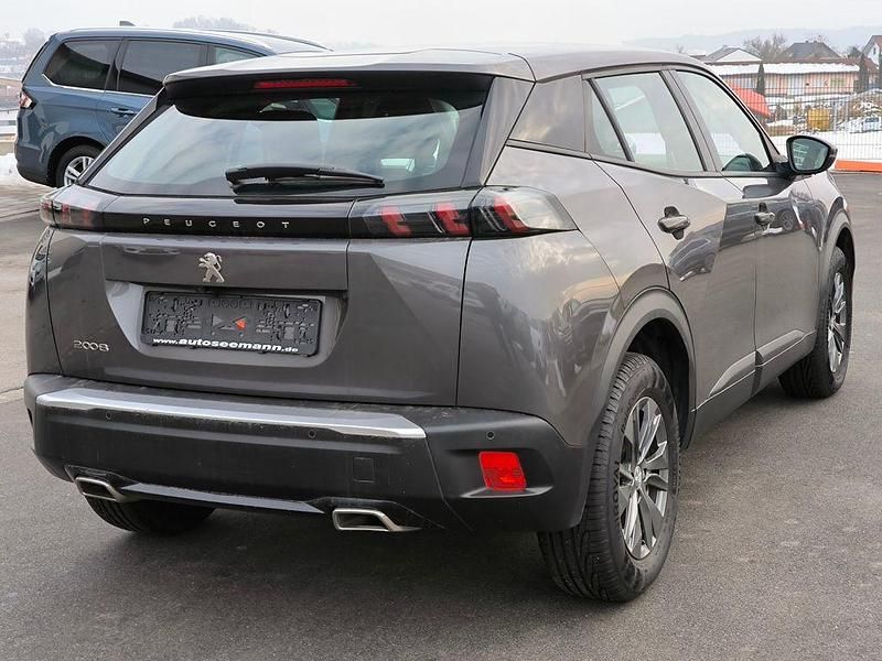 Gebraucht Peugeot 2008 Active 131 PS (96 kW) 2021 Grau SUV