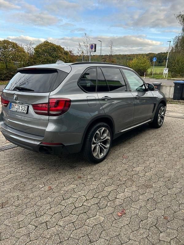 Gebraucht BMW X5 M Performance 258 PS (189 kW) 2015 Grau SUV