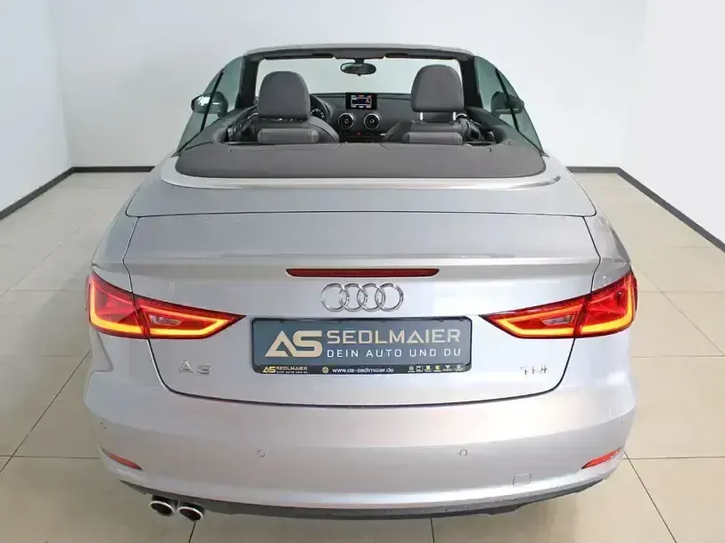 Gebraucht Audi A3 Ambition 150 PS (110 kW) 2015 Silber Cabrio