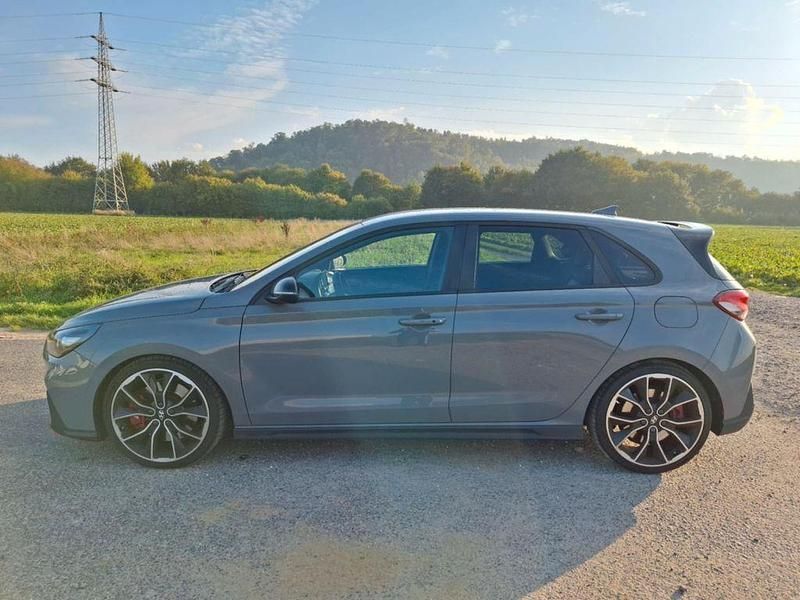 Grau Gebraucht 2019 Hyundai i30 N Performance Limousine | 22.000 € (Fairer Preis) - Bild 1/4