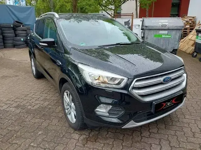 Occasion Ford Kuga Cool & Connect 150 ch (110 kW) 2017 Noir SUV