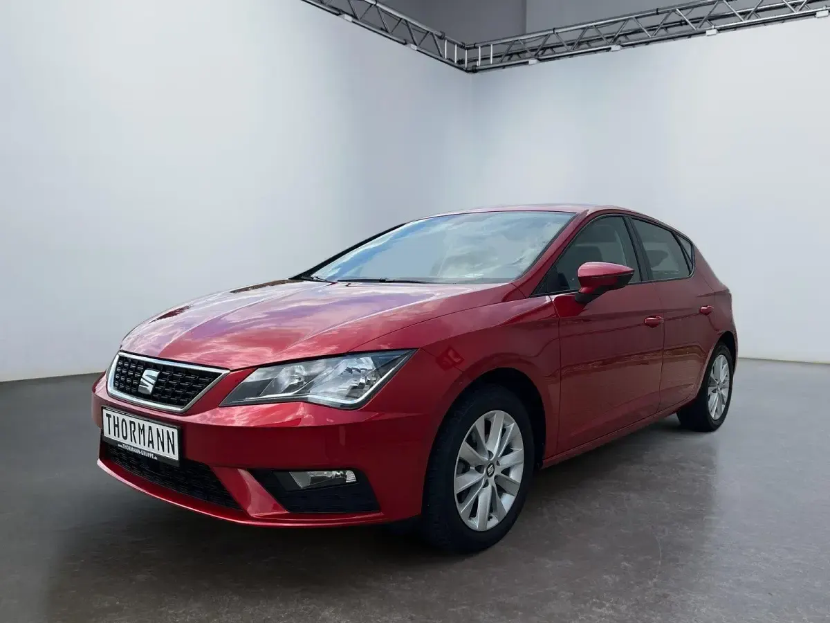 Gebraucht Seat Leon Style 110 PS (80 kW) 2017 ´desire´ rot Limousine