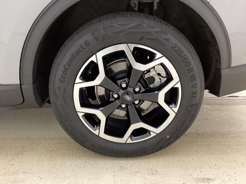 Gebraucht Ford Kuga Active X 242 PS (177 kW) 2024 Solarsilver metallic SUV