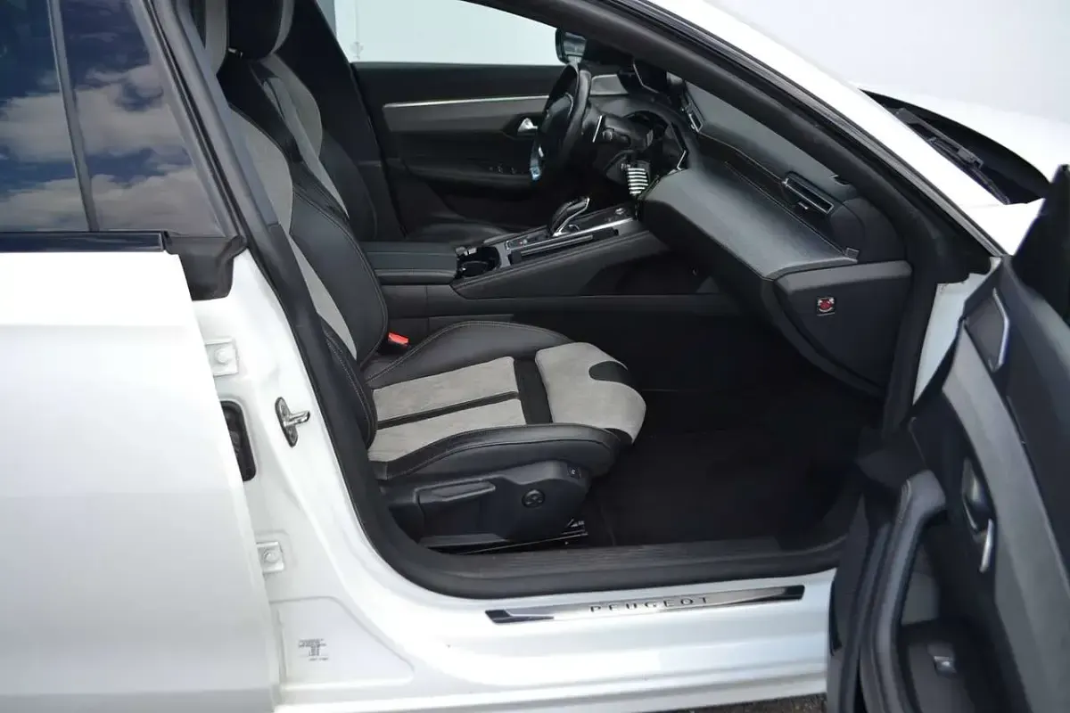 Gebraucht Peugeot 508 GT 224 PS (164 kW) 2020 Weiß metallic Kombi