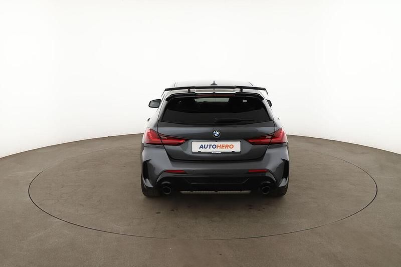 Gebraucht BMW M135 Performance 306 PS (225 kW) 2021 Grau Kleinwagen