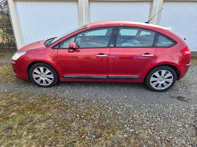 Second-hand Citroën C4 Exclusive 136 CP (100 kW) 2007 Roșu Berlinǎ