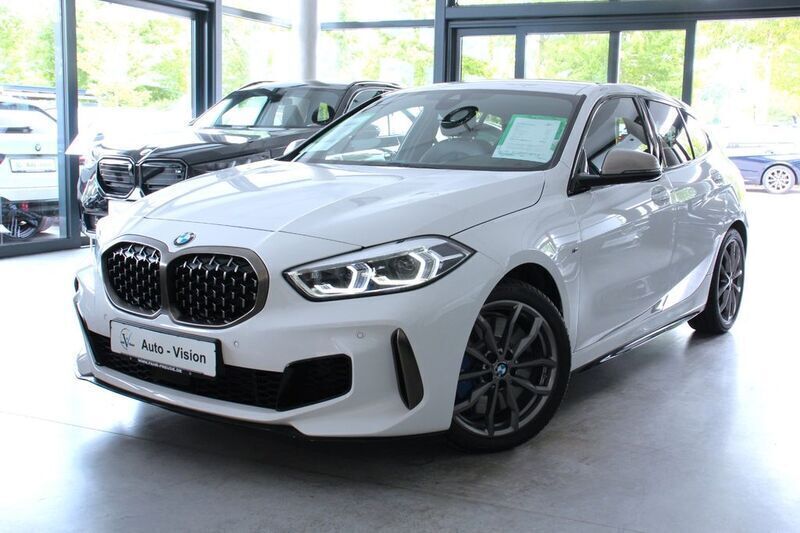Weiß Gebraucht 2020 BMW M135 Performance Kleinwagen | 28.880 € (Guter Preis) - Bild 1/3