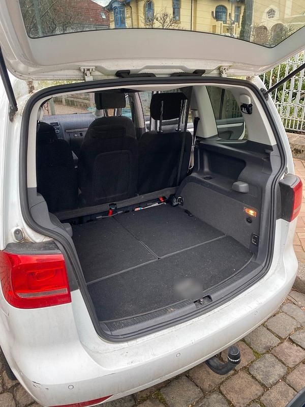 Gebraucht VW Touran 105 PS (77 kW) 2014 Weiß Van / Kleinbus