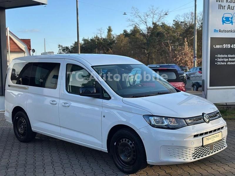 Gebraucht VW Caddy Maxi 102 PS (75 kW) 2022 Weiß Van / Kleinbus