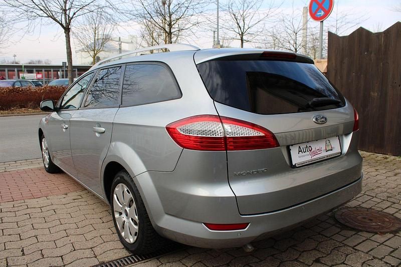 Gebraucht Ford Mondeo Trend 145 PS (106 kW) 2008 Silber Kombi