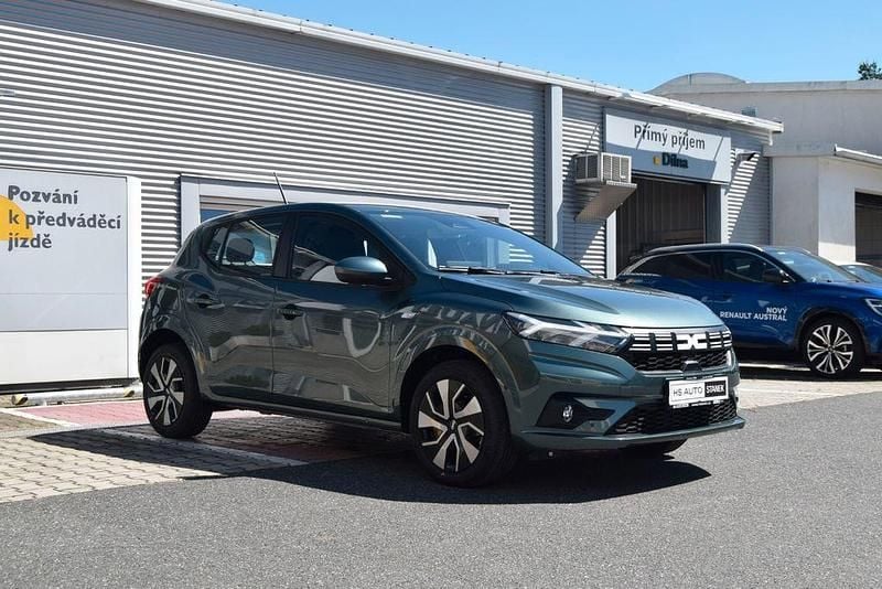 Neu Dacia Sandero Expression 91 PS (66 kW) 2026 Grün Limousine