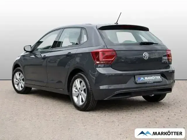 Gebraucht VW Polo Comfortline 65 PS (47 kW) 2019 Grau Kleinwagen