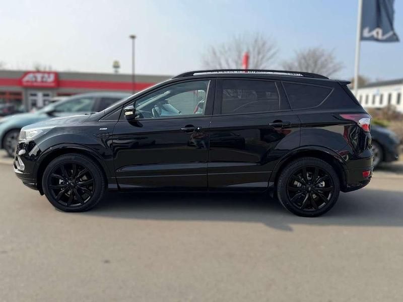 Gebraucht Ford Kuga ST-Line 150 PS (110 kW) 2017 Iridium schwarz mica SUV