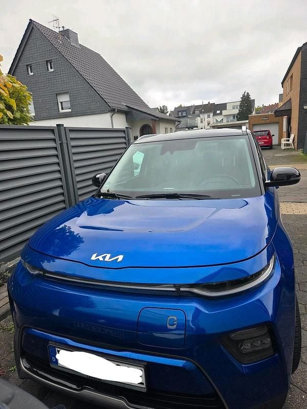 Gebraucht Kia Soul Spirit 150 kW (204 PS) 2022 Blau SUV
