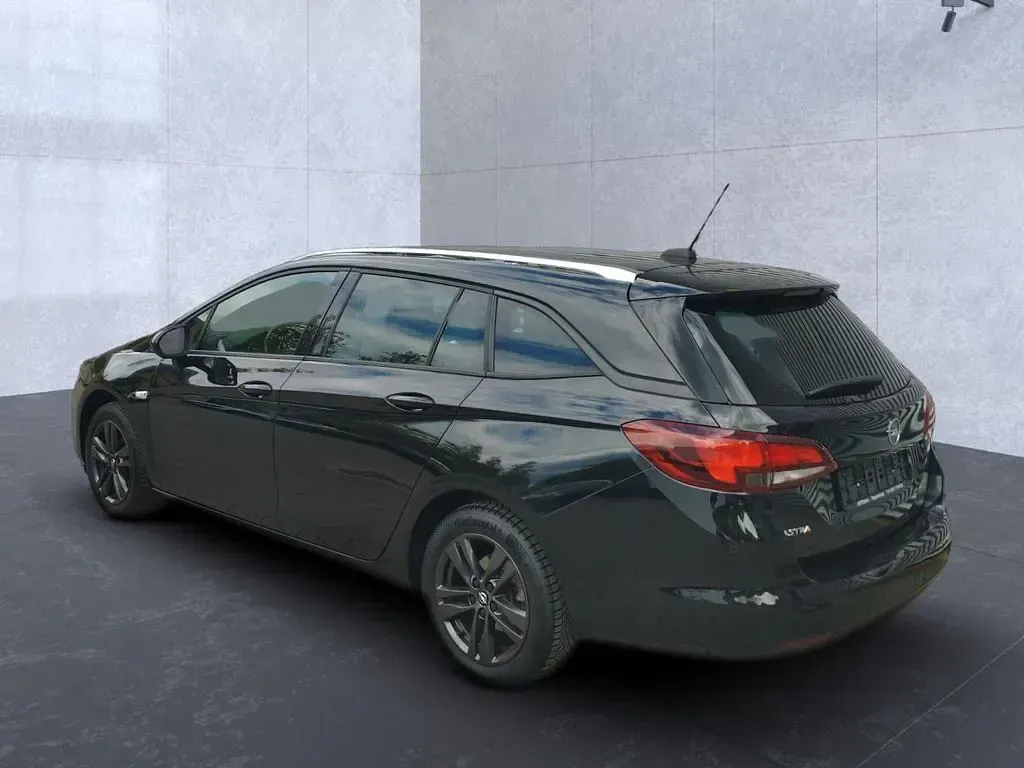 Gebraucht Opel Astra 145 PS (106 kW) 2020 Schwarz Limousine