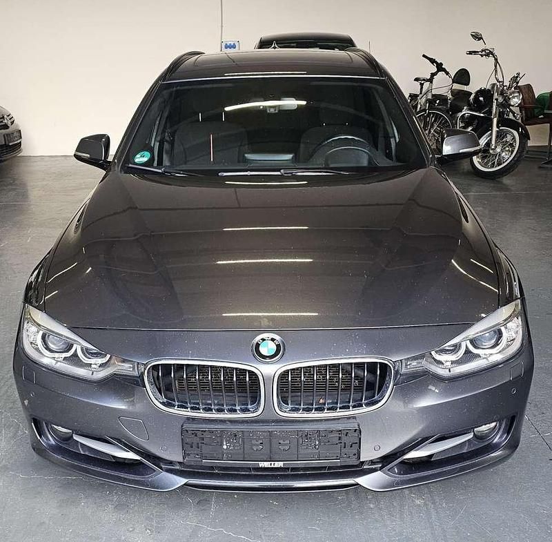 Gebraucht BMW 330 M Performance 286 PS (210 kW) 2013 Mineralgrau metallic Kombi