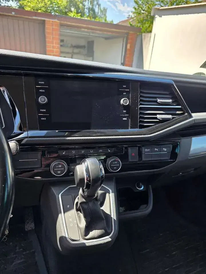 Gebraucht VW Multivan Business 204 PS (150 kW) 2021 Grau Van / Kleinbus