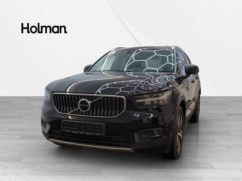 Schwarz Gebraucht 2020 Volvo XC40 Inscription SUV | 24.751 € (Superpreis) - Bild 1/4