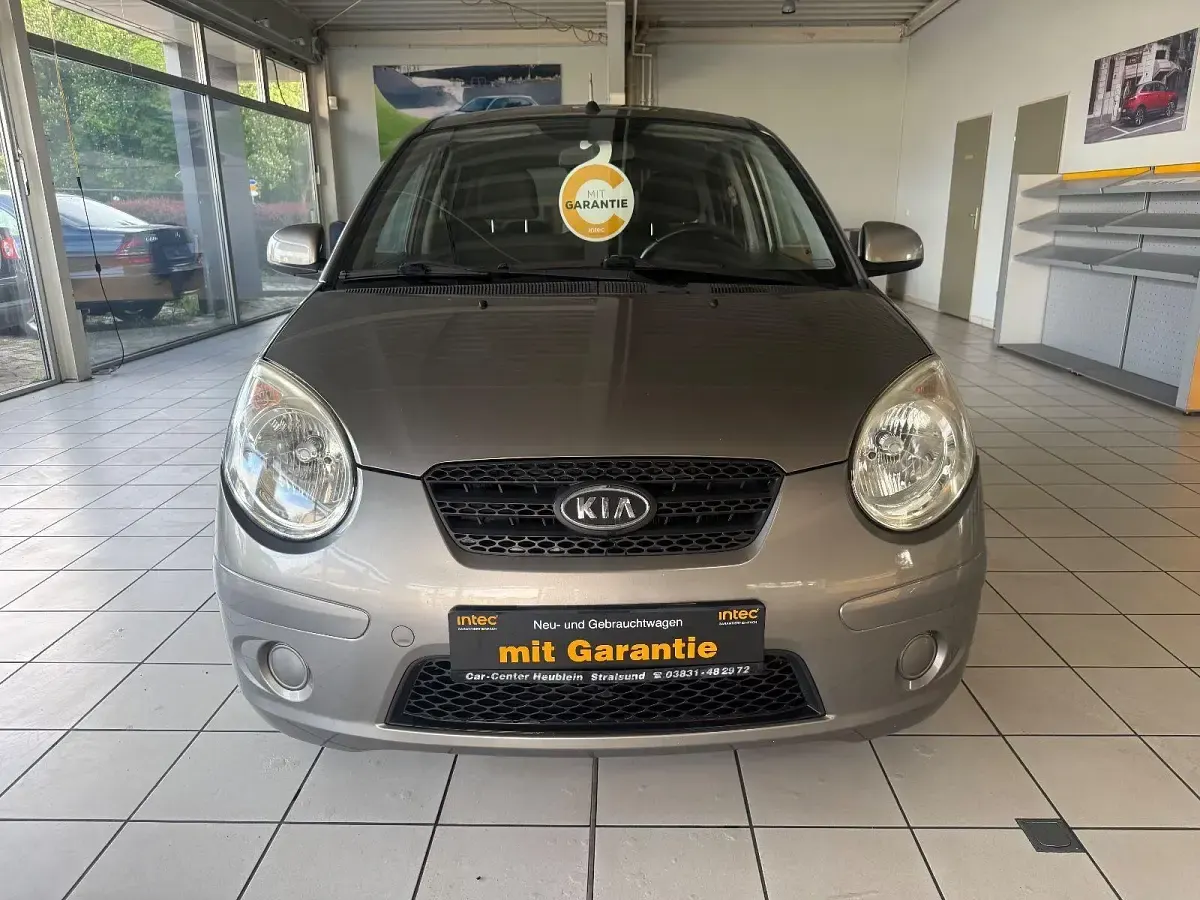 Gebraucht Kia Picanto Vision 65 PS (47 kW) 2010 Silber Kleinwagen
