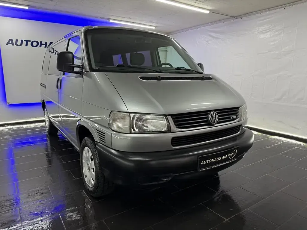 Gebraucht VW Multivan 102 PS (75 kW) 1998 Grau metallic Van / Kleinbus