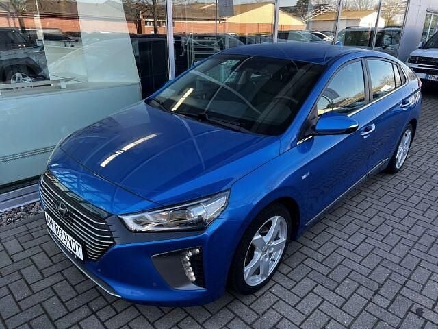 Gebraucht Hyundai Ioniq Premium 141 PS (103 kW) 2018 Blau Kleinwagen