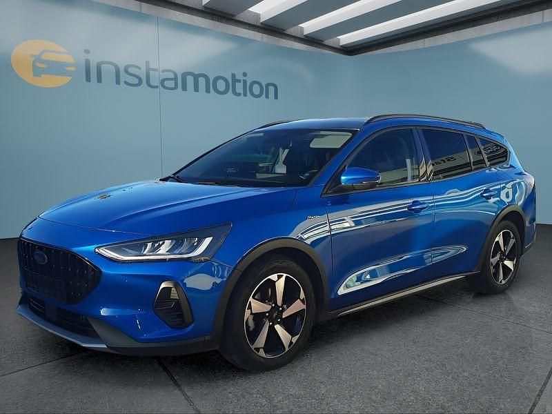 Blau Gebraucht 2024 Ford Focus Kombi | 25.699 € (Fairer Preis) - Bild 1/4