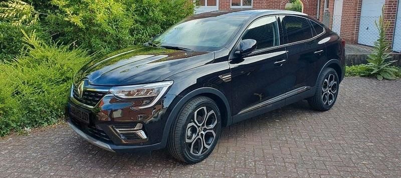 Gebraucht Renault Arkana 140 PS (102 kW) 2022 Schwarz SUV