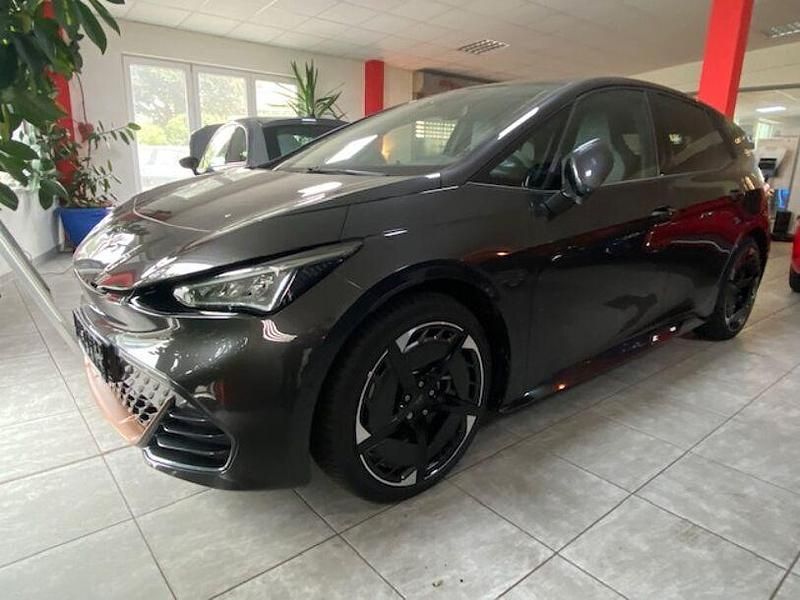 Gebraucht Cupra Born e-Boost 169 kW (231 PS) 2022 Garu (metallic) Kleinwagen