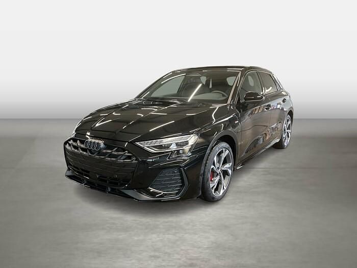 Gebraucht Audi A3 S-Line 272 PS (200 kW) 2025 Mythosschwarz Limousine