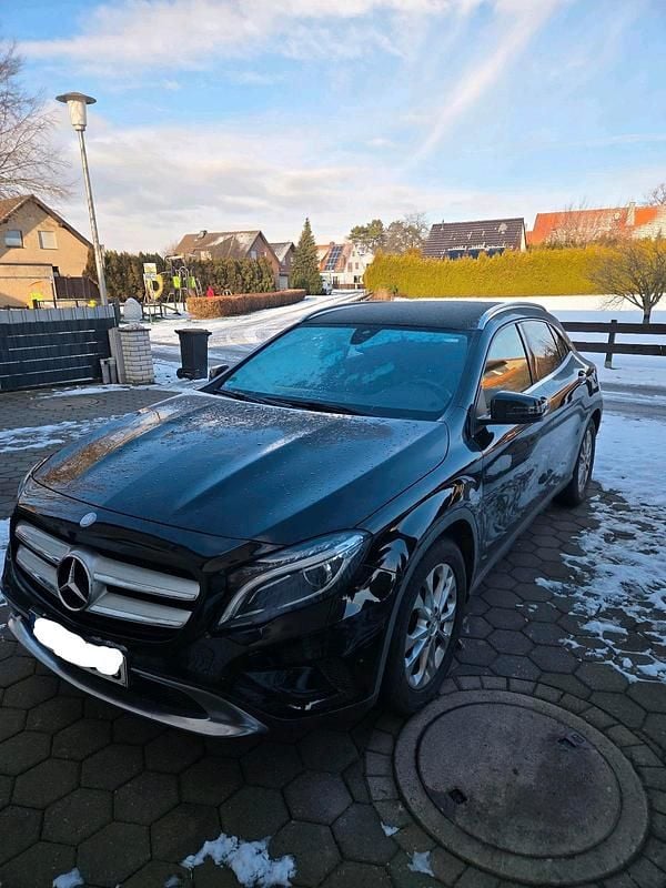 Gebraucht Mercedes GLA180 2017 Schwarz SUV