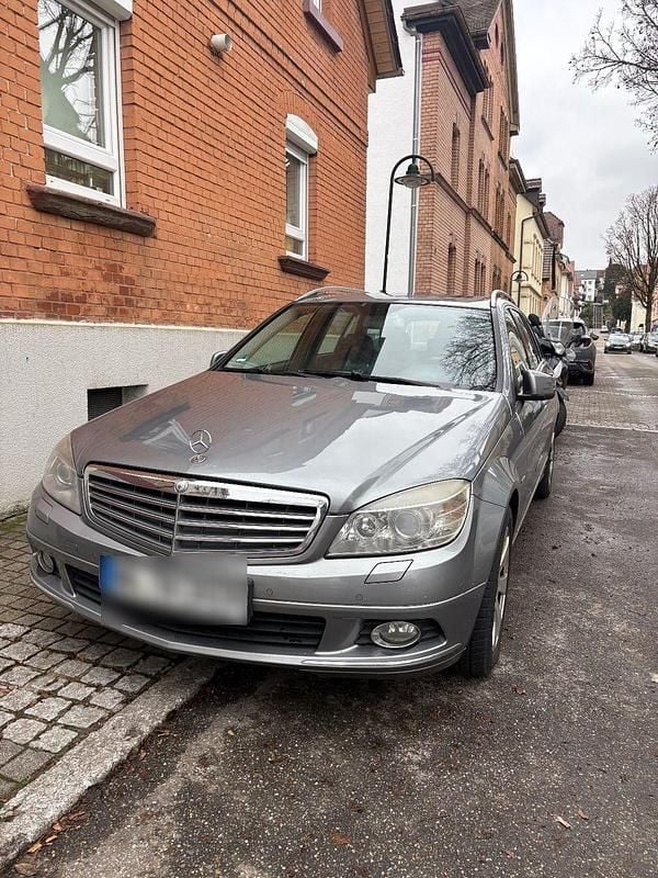 Gebraucht Mercedes C200 136 PS (100 kW) 2010 Grau Kombi