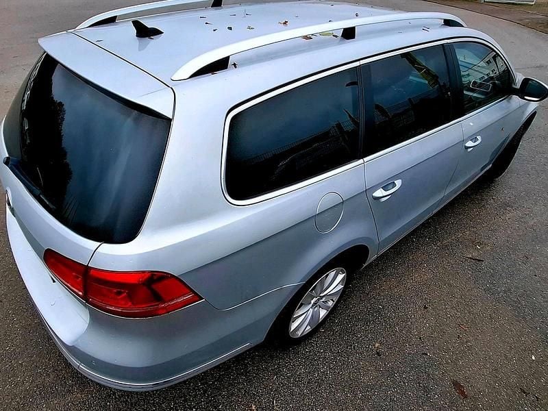 Gebraucht VW Passat 140 PS (102 kW) 2014 Silber Kombi