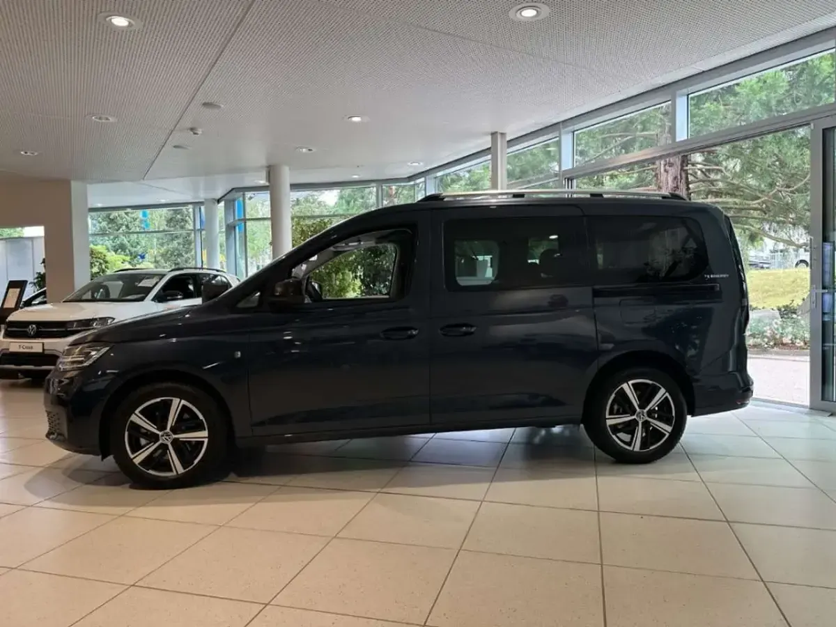 Neu VW Caddy Life 116 PS (85 kW) 2026 Starlight blue metallic Van / Kleinbus