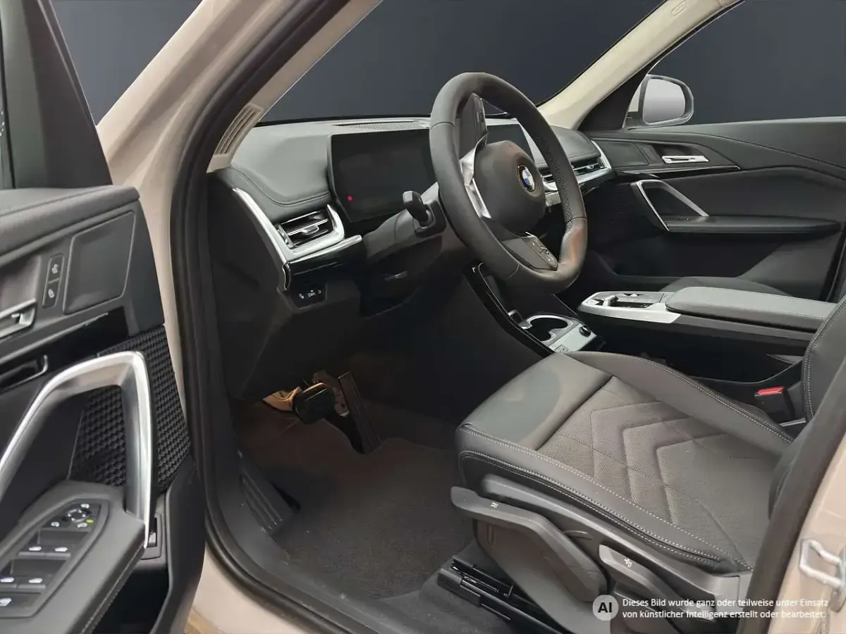 Gebraucht BMW X1 xLine 170 PS (125 kW) 2025 Dune grey SUV
