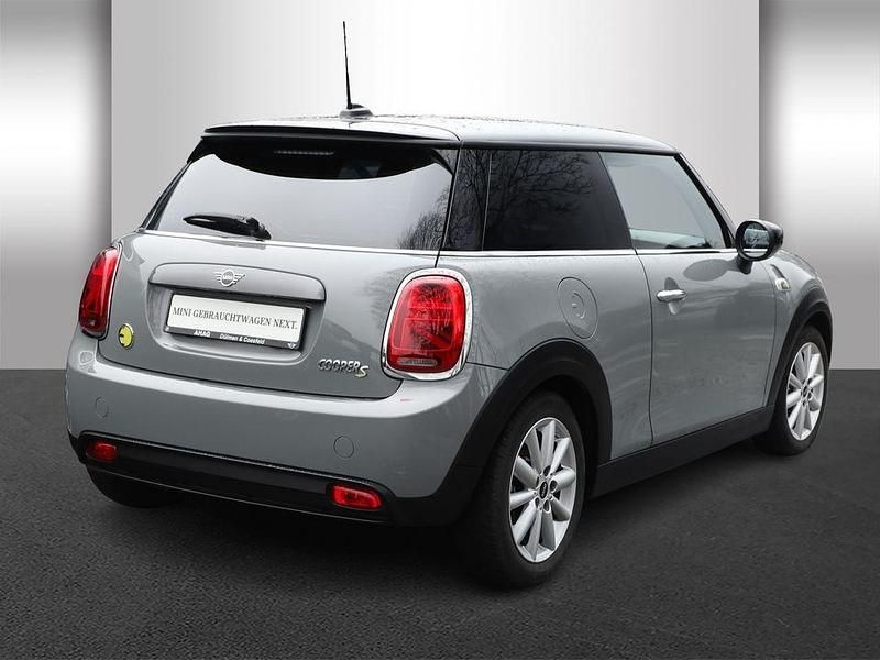 Gebraucht Mini Cooper SE 135 kW (184 PS) 2020 Schwarz Kleinwagen