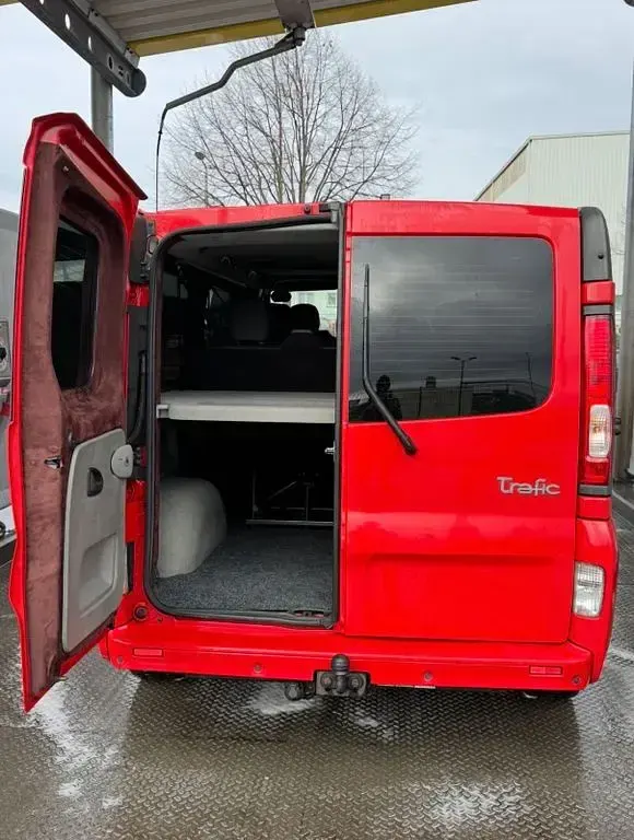 Brugt Renault Trafic 116 HK (85 kW) 2014 Rød MPV