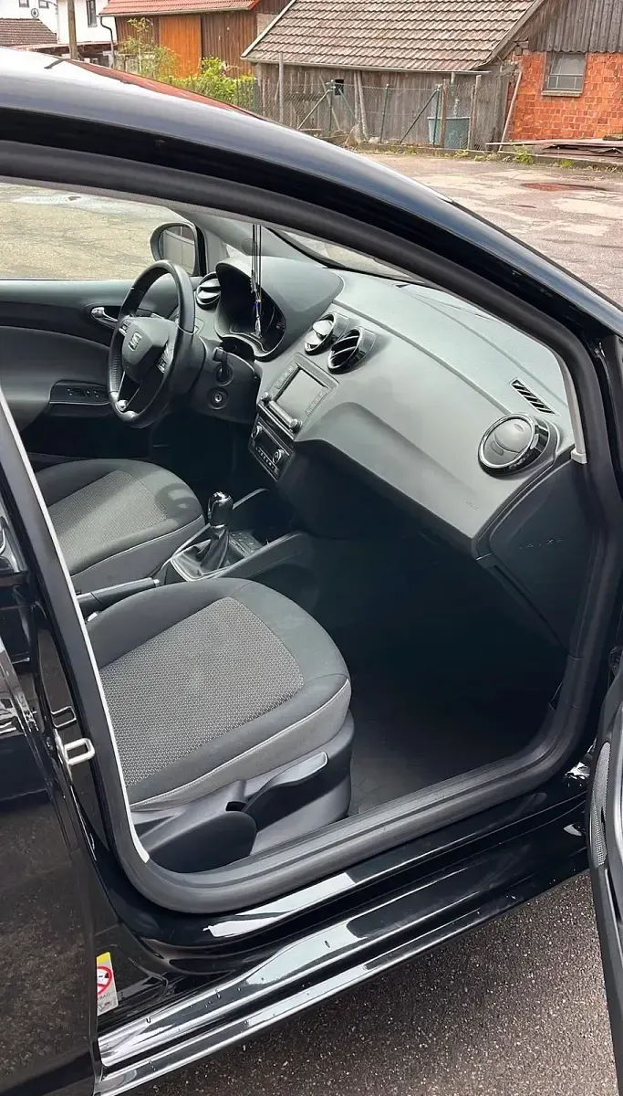 Gebraucht Seat Ibiza 95 PS (69 kW) 2016 Schwarz Kleinwagen