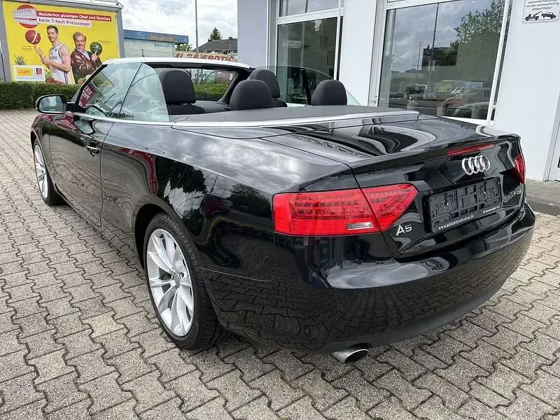 Gebraucht Audi A5 Cabriolet 177 PS (130 kW) 2016 Schwarz Cabrio