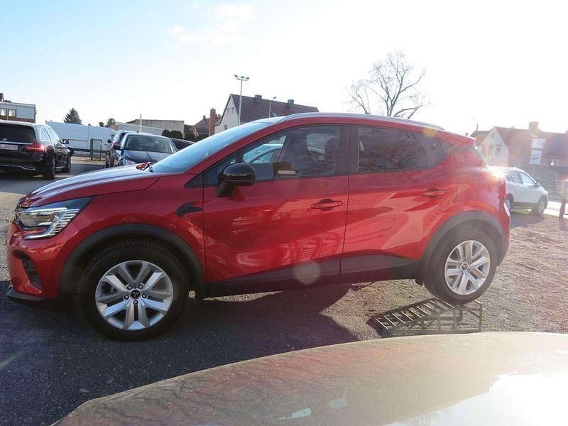 Gebraucht Mitsubishi ASX Plus 140 PS (102 kW) 2024 Rot SUV