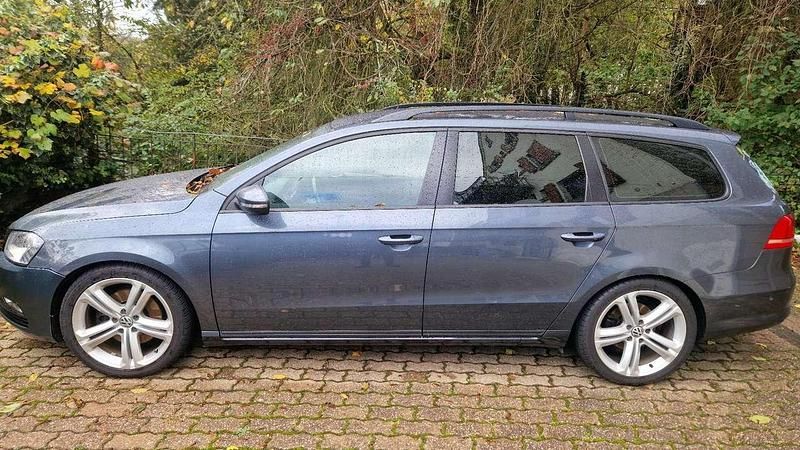 Gebraucht 2011 VW Passat Limousine | 4.199 € (Fairer Preis) - Bild 1/4