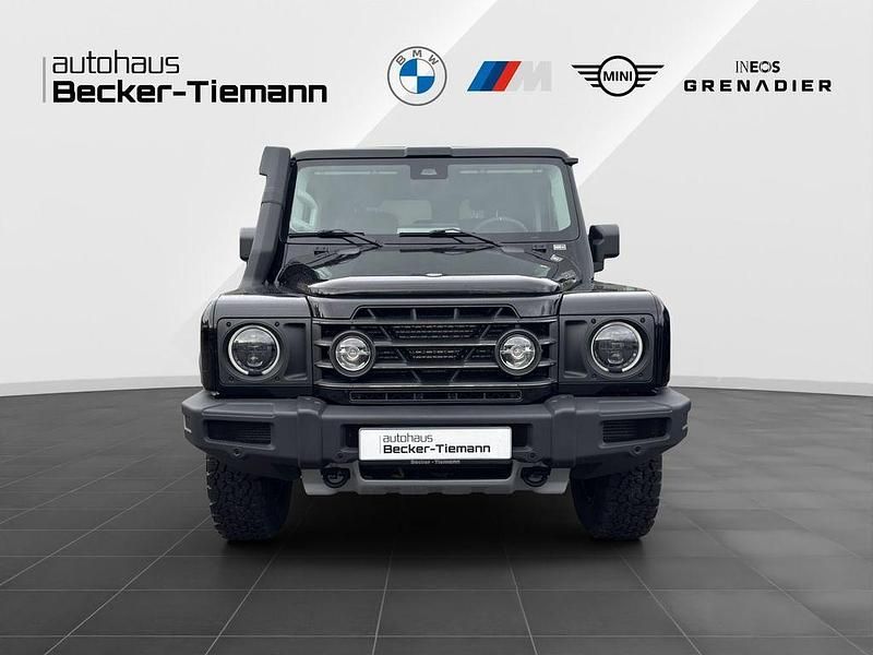 Neu Ineos Grenadier 249 PS (183 kW) 2025 Inky black Kombi