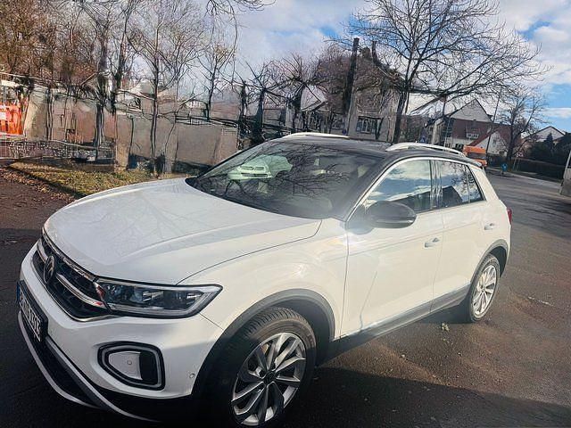 Gebraucht VW T-Roc Style 150 PS (110 kW) 2023 Weiß SUV
