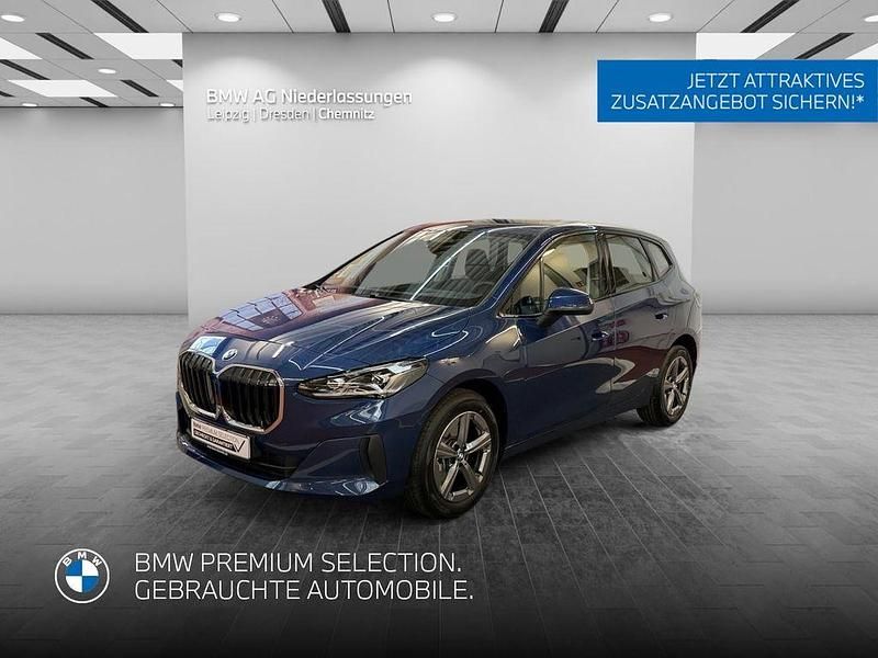 Gebraucht BMW 220 Active Tourer 156 PS (114 kW) 2025 Blau Van / Kleinbus