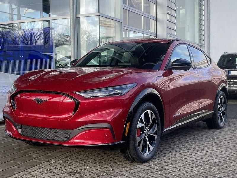 Używany Ford Mustang Mach-E 258 kW (351 KM) 2024 Czerwony SUV