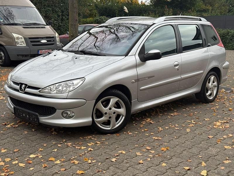 Gebraucht Peugeot 206 Quiksilver 88 PS (64 kW) 2005 Grau Kombi