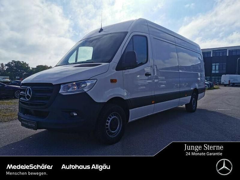 Weiss Gebraucht 2023 Mercedes Sprinter Van | 35.522 € (Fairer Preis) - Bild 1/4