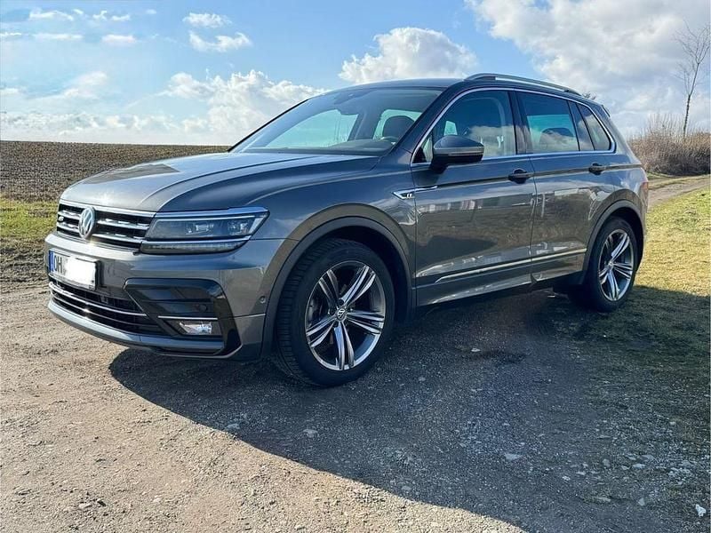 Gebraucht VW Tiguan R-line 150 PS (110 kW) 2018 Grau SUV