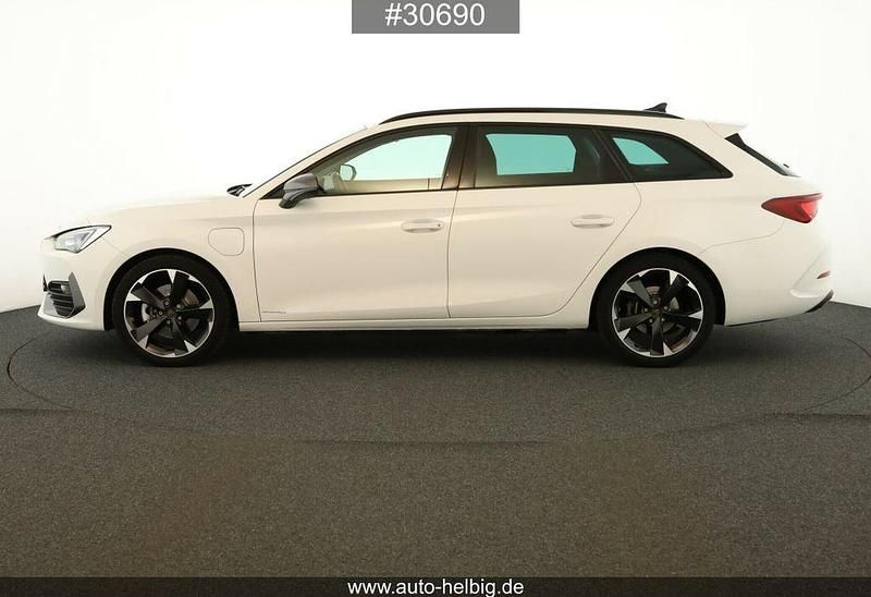 Second-hand Cupra Leon 204 CP (150 kW) 2023 Alb Break