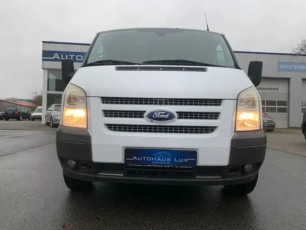 Gebraucht Ford Transit Trend 140 PS (102 kW) 2013 Weiß Pickup