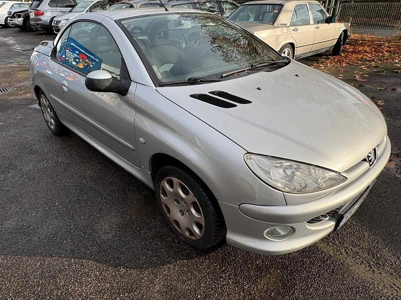 Silber Gebraucht 2004 Peugeot 206 Cabrio | 250 € (Superpreis) - Bild 1/4